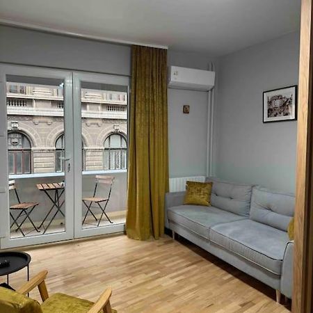 Double Studio Near University Square - 2 Balconies Bucarest Exterior foto